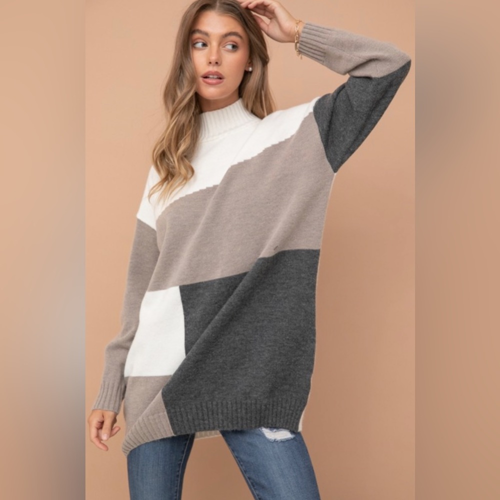 Color block sweater - Picture 3 of 13